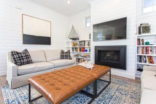 Lot 6 by Seabrook Hospitality - 8