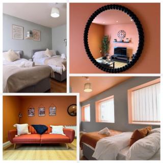 New Colourful & Spacious 2 Bedroom Apartment in Central Birmingham with Free Wifi, Parking and Keyless Access - Birmingham - 0