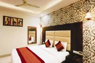 Hotel Triton Grand - New Delhi - 8
