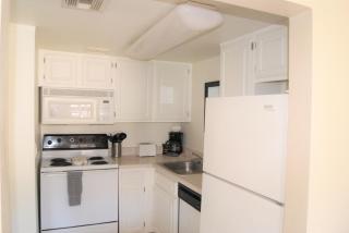 135 Fully Furnished, amenities galore - Scottsdale - 4