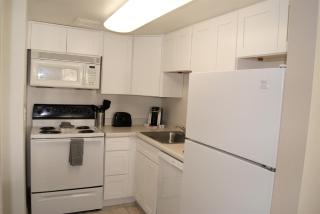 235 Fully Furnished 1BR Suite-Outdoor Pool - Scottsdale - 5