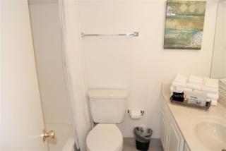 216-Fully Furnished 1BR Suite-Outdoor Pool - Scottsdale - 3