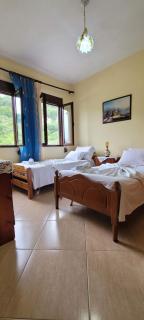 Guest House Makos - Gjirokastër - 3