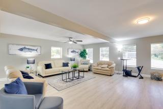 5 Mi to Busch Gardens Tampa Bay Villa with Pool! - 8