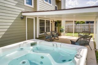 Dog-Friendly Live Oak Home with Hot Tub and Game Room! - San Antonio - 9