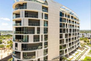 Modern marvel in the city - 5