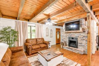Peaceful Mt Juliet Cabin with Hot Tub and Fire Pit - Nonaville - 8