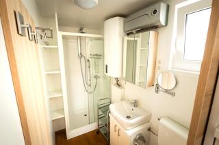 Floating Sea House Panther Superior - 2