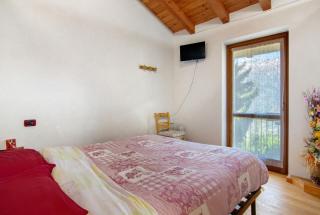 Lake and Mountain Holiday - Sacco - 2