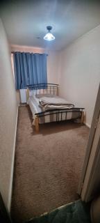 Private and Quiet Room in Harlow near Stansted Airport - Harlow - 0