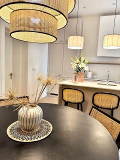 Dezeliceva Zagreb - 2