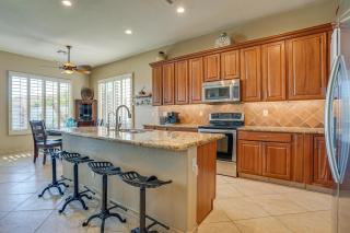 Surprise Home with Patio and Pool Walk to Parks! - Surprise - 4