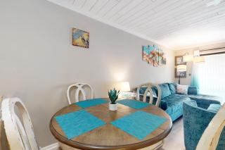 Fiddlers Cove 6J - 5