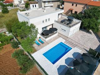 Luxury villa with a swimming pool Dicmo, Zagora - 23249 - 4
