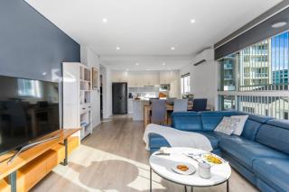 Stadium Escape - A Contemporary Beachside Retreat - Wollongong - 6