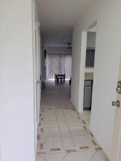 Jax Condo - San Antonio - 1