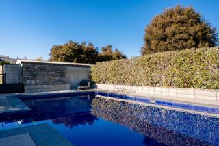 Beacon Point Retreat by Sotheby's Luxury Rental Homes - Wanaka - 0