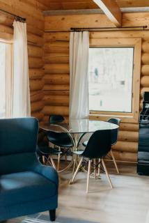Fun Alaska Log Cabin on Wooded Property! - Wasilla - 7