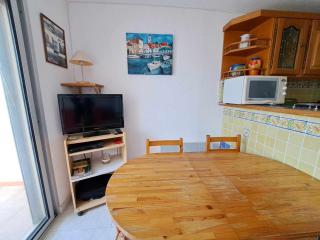 Appartement 2 pièces accès direct plage avec parking privé - FR-1-326-823 - 6