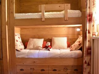 Appartement familial 12 pers. avec balcon, cheminée, proche pistes et commerces à Méribel - FR-1-180-619 - Les Allues - 2
