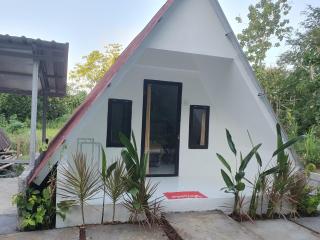 the bamboo Bali Cabin - 1