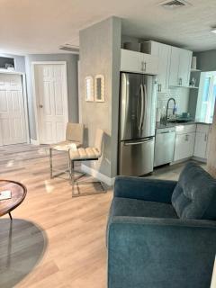 The Little Blue House Kenwood Ping Pong Hockey Family - 4