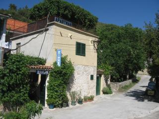 Apartments Darinka - Skradin - 1