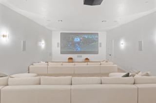 Pecan Valley Oasis - Lux Pool, Sauna and Theater - 3