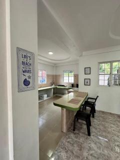 Kilian Beach House - 5