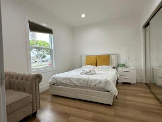 Elegant Living Private Room in Modern Home 9 - Los Angeles - 6