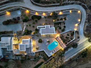 Villa Estellar with Private Swimming Pool - Chrissi Akti - 9