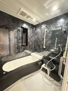Crystal Flame Lodge Koshi 6 - - 4