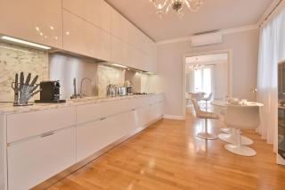 Lakefront Luxury Villa, Jacuzzi, garage e terrace - Riva - 2