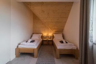 Stylchyn Park - Apartament z Widokiem na Jezioro Czorsztyńskie - by Upstairs - Kluszkowce - 3