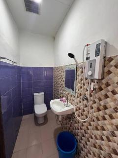 Harith's Little Homestay - 8