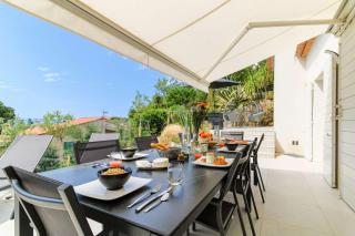 SELECT'soHOME - Villa avec piscine, spa et babyfoot pour 10 personnes à proximité de la plage d'Aiguebelle ! - 5 ETOILES - VILLA MANDARINIERS - Le Lavandou - 4