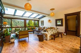 An extraordinary 6-Bedroom Bungalow in Barlowganj, Mussoorie - 5