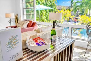 One-bedroom Suite Heated pool Dock Access Quiet Neighborhood SaltAire Four RESlDENCES - Fort Lauderdale - 1