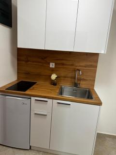 Lajla Apartments - Dobra Voda - 3