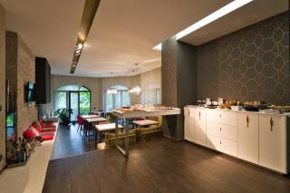 Relax in Style Boutique hotel - Braşov - 3
