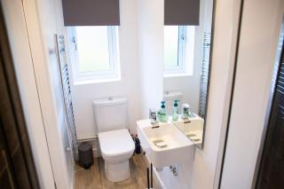 Bridge House - 1-Bedroom Apartment with Parking - Shottery - 5