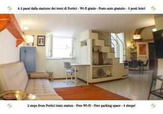 PORTICI - Casa con Posto Auto Gratuito e Wi-Fi a 2 passi dalla Circumvesuviana e a 10 minuti dal mare - Portici - 7