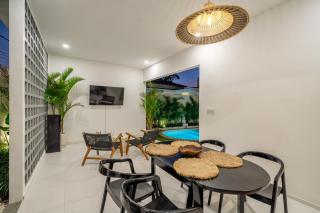 Nooky 2 - PROMO Seminyak - 2 BDR - Brand NEW Villa - HUGE Pool - Kerobokan - 6