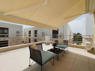 Nikiti Nook - 1