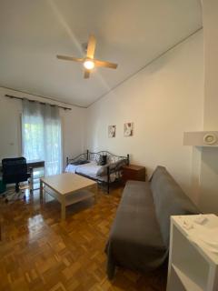 Golden House - Chrysoupolis - 2