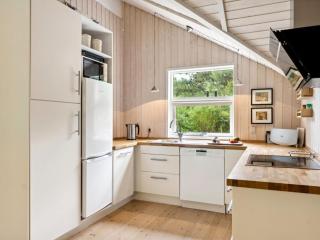 Holiday Home Merina - 700m from the sea by Interhome - 1