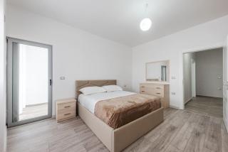 City Escape Apartment by PikHost - 3