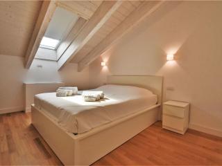 Apartment White Attic Terrace by Interhome - Milan - 8