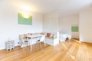 Alessia's Flat- Sarpi 5 - Milan - 8