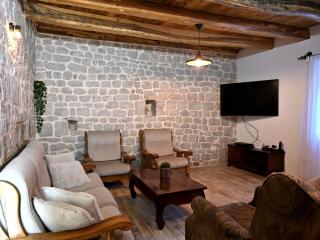 Holiday Home Markanovi Dvori by Interhome - Imotski - 4
